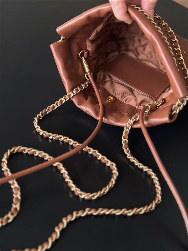 2026127215210609 600